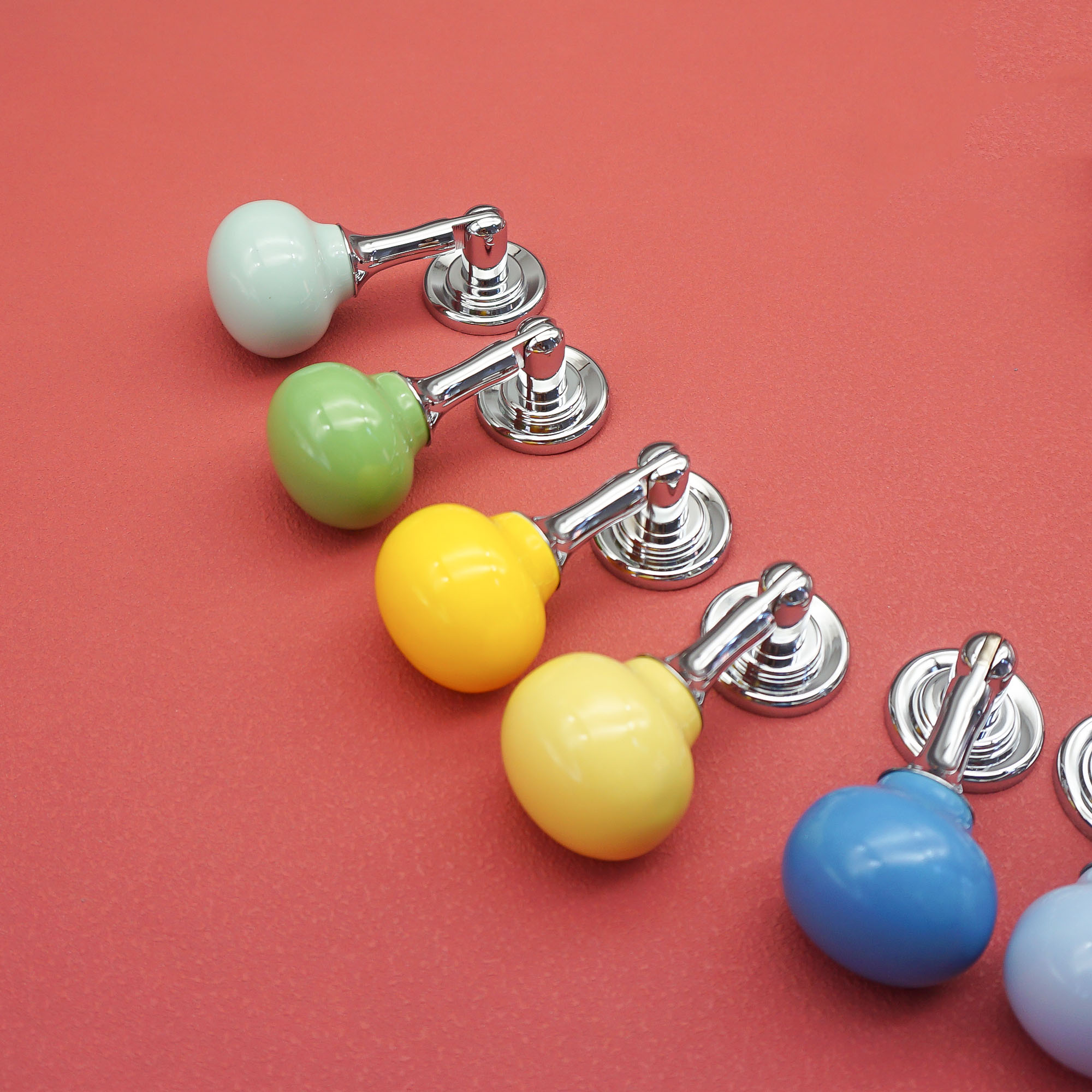 Keramik-Kugel-Schrankgriffe, M – Furniture Hardware Drop Pulls Bewertung und Preis